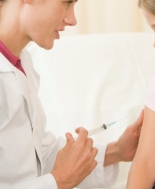 Influenza, ok della Camera a mozioni su obblighi vaccinali